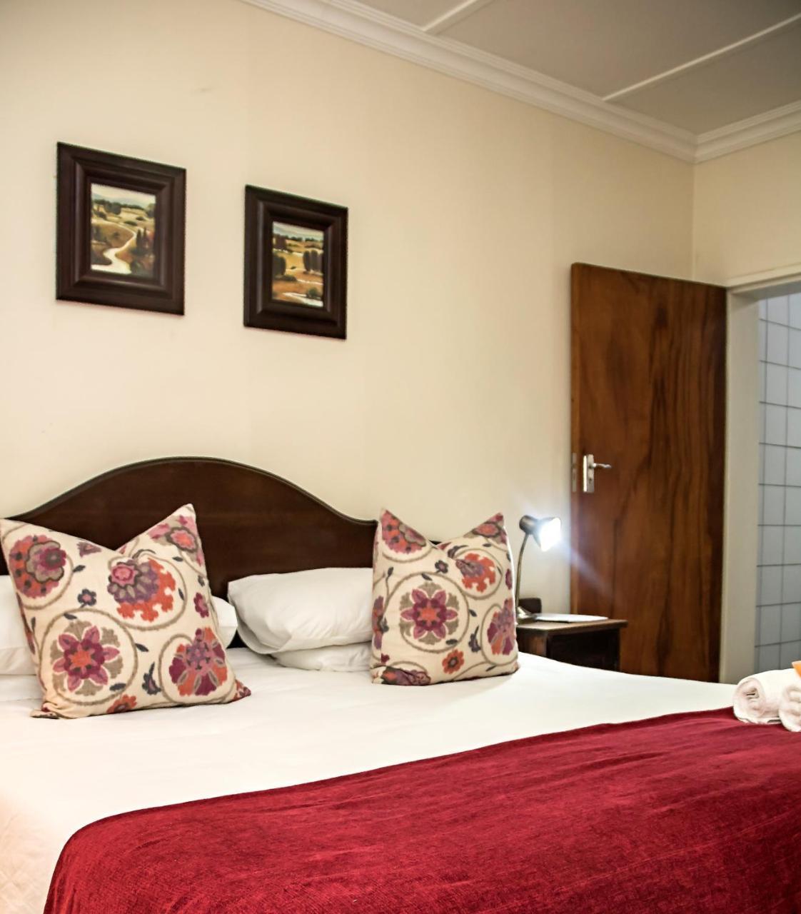 Matoppo Inn Beaufort West Exteriér fotografie